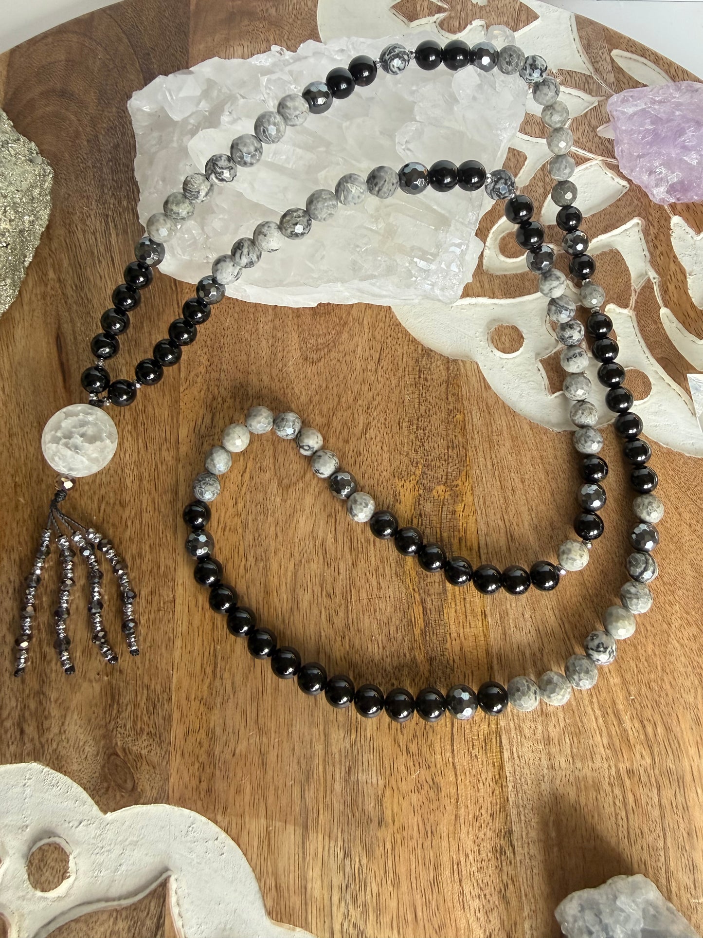 Japa Mala de 108 cuentas, Turmalina Negra, Ágata de encaje plateado y Hematite