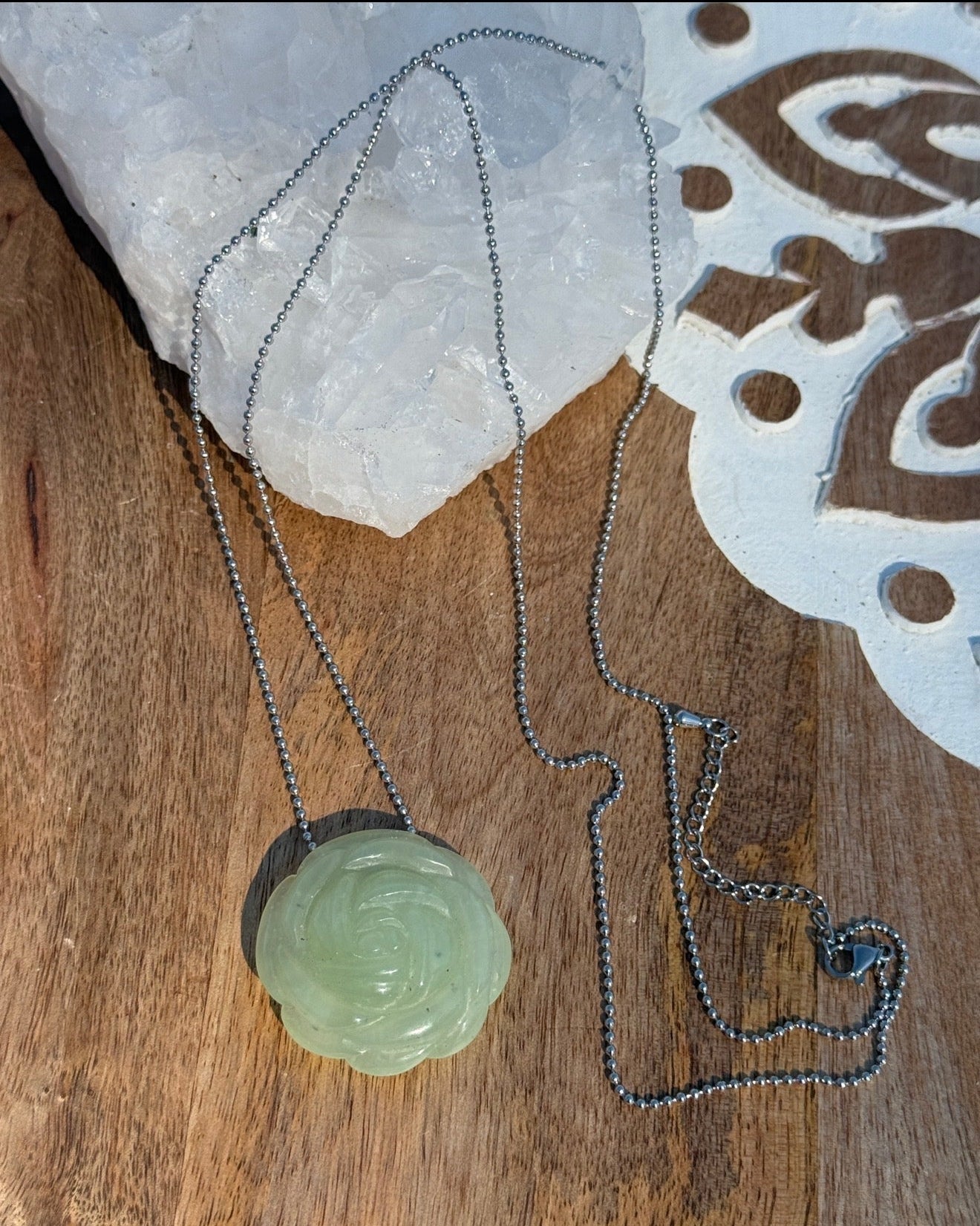 Cadenas largas de 32” en acero inoxidable 304 con colgantes de piedras naturales